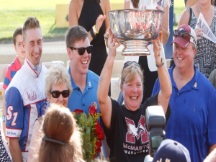 Paula Wellwood Wins Hambletonian Trophy1